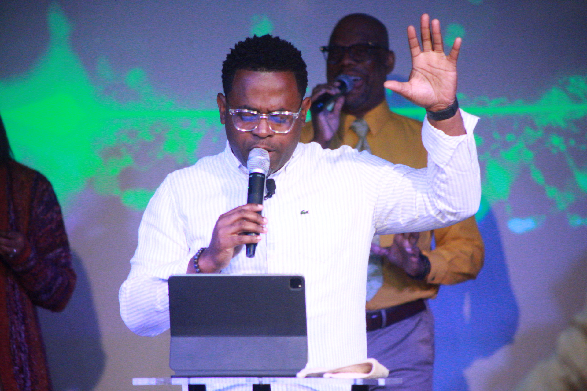 20250914_162446000_iOS